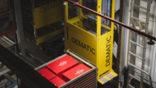 A stacker crane